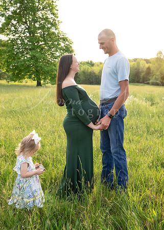 3562