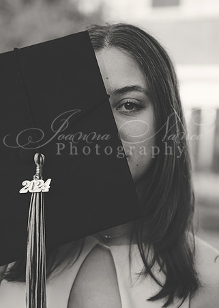 1038 B&W