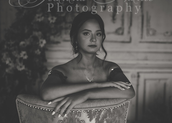5015 B&W